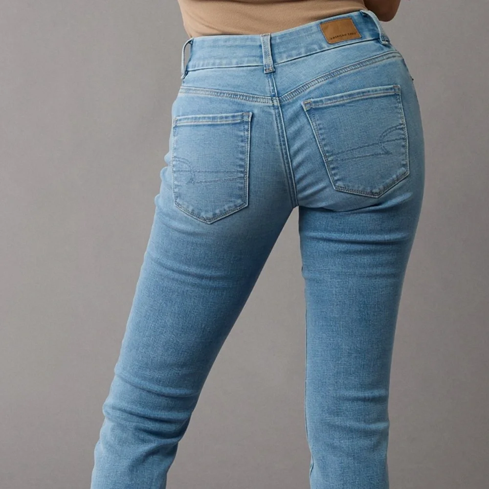 Classic Blue Women's Jeans - Picture 5 of 16